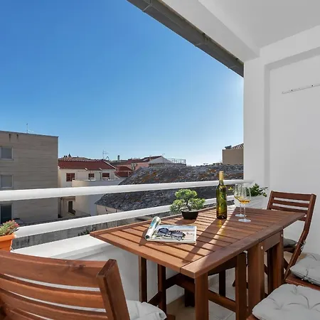 Bonaca Apartment *